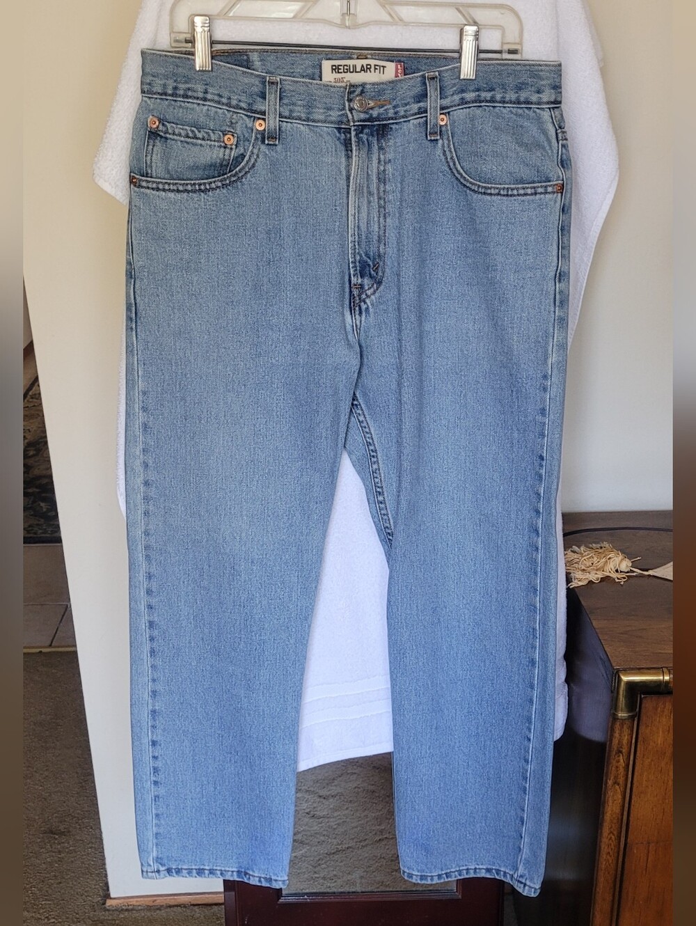 Vintage Levi's 505 Light Blue Straight Leg Jeans. 34x29